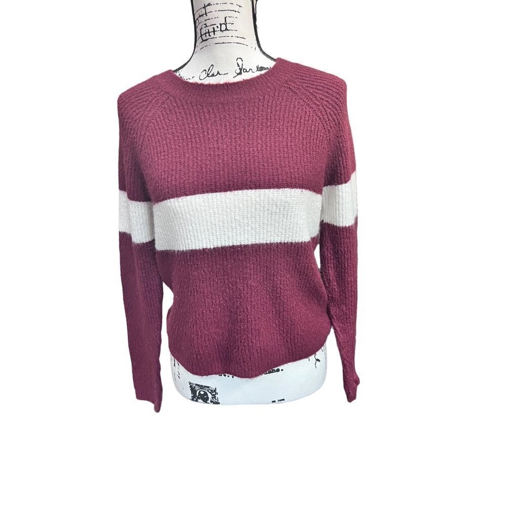 Ambiance Apparel Medium Sweater